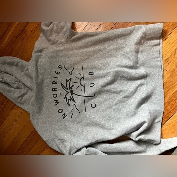Uniqlo Tops - Uniqlo thumbs up no worries club hooded sweatshirt large